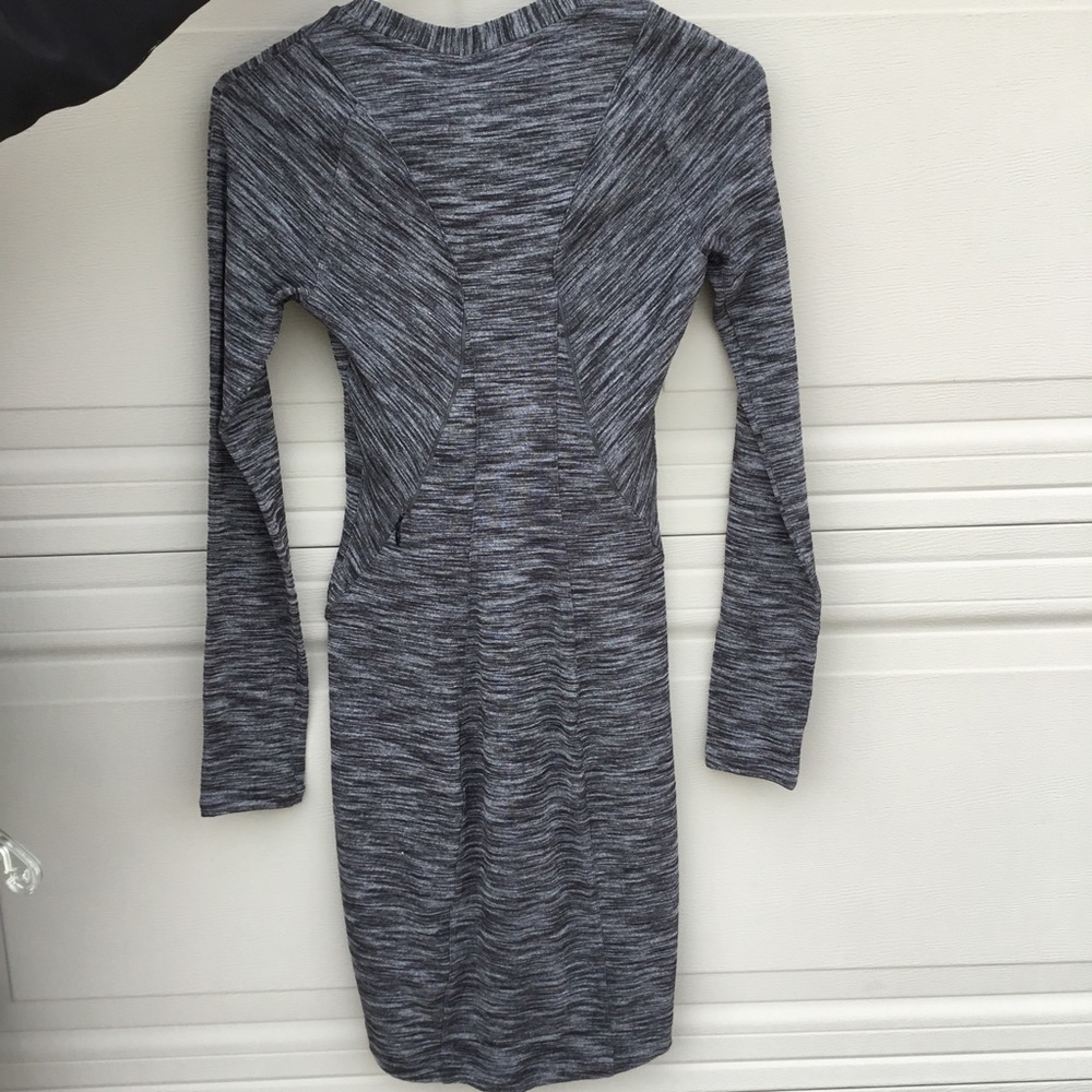 Lululemon &go Where-To Dress *Long Sleeve I Heathered Black size 2 - Picture 9 of 11
